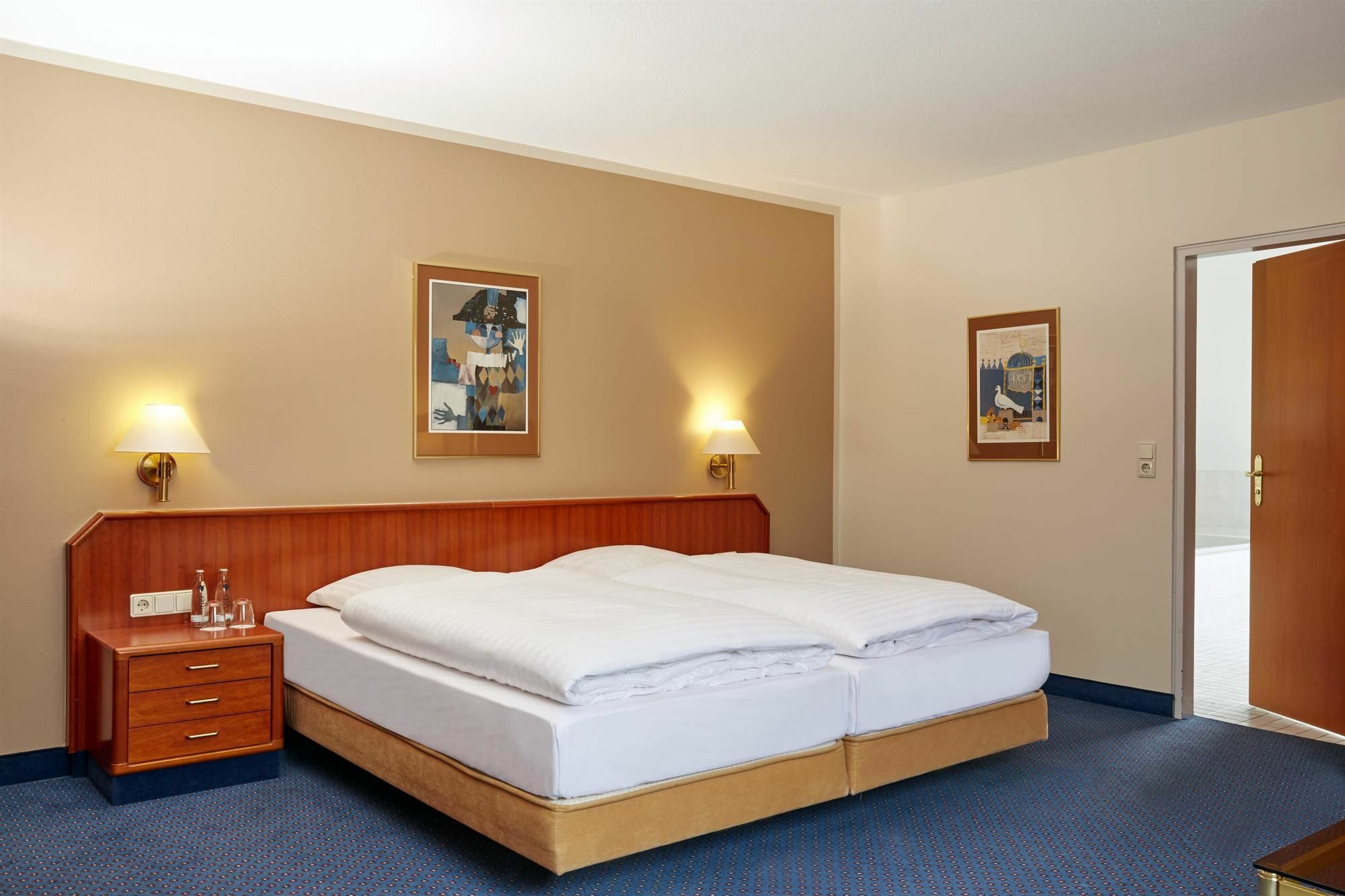 Taste Hotel Hockenheim Extérieur photo